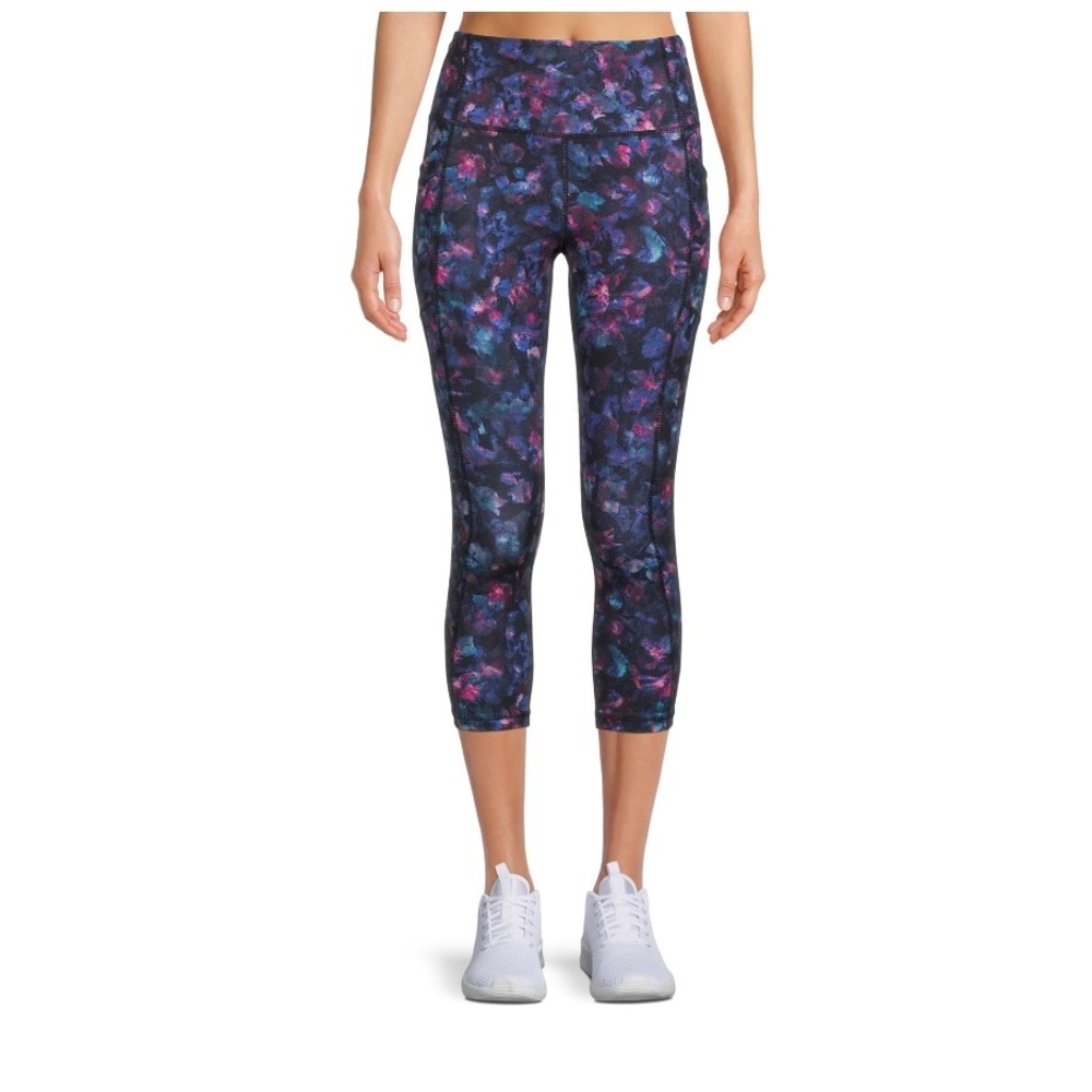 Avia Women's Active Performance
Legging Capri Pants Size S (4-6) Multi Color